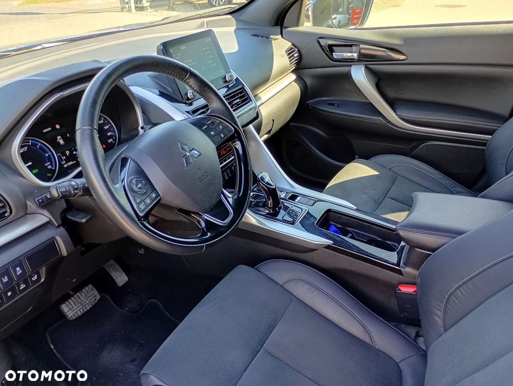 Mitsubishi Eclipse Cross 4WD Select Black - 11