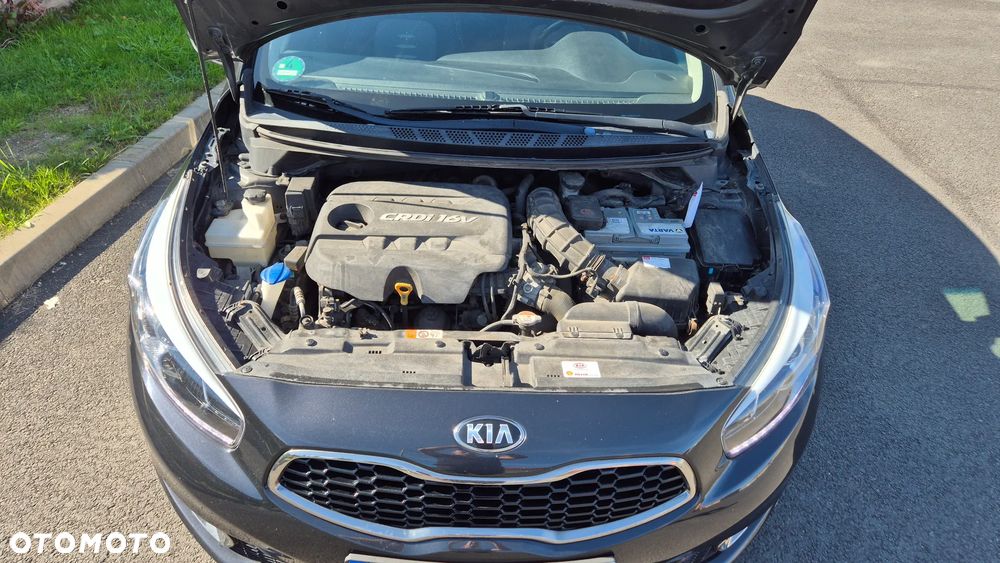 Kia Ceed SW 1.6 CRDi GT Line - 6