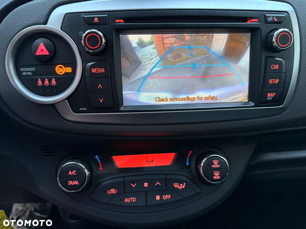 Toyota Yaris - 9