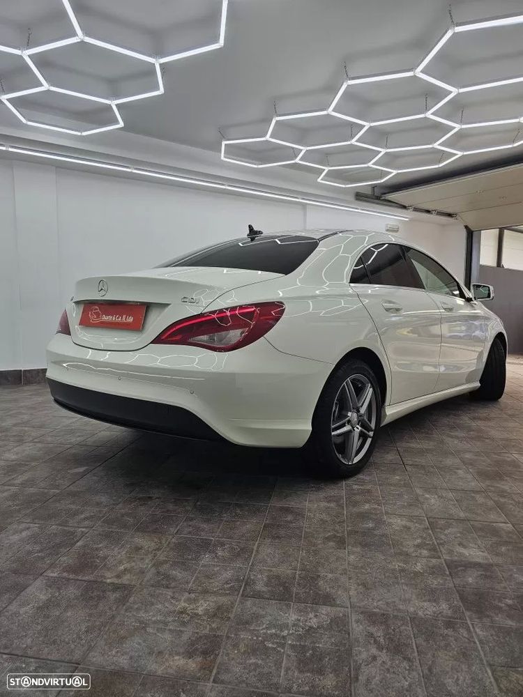 Mercedes-Benz CLA 180 d Urban - 37