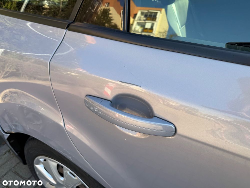 Ford Focus 1.6 Trend - 24