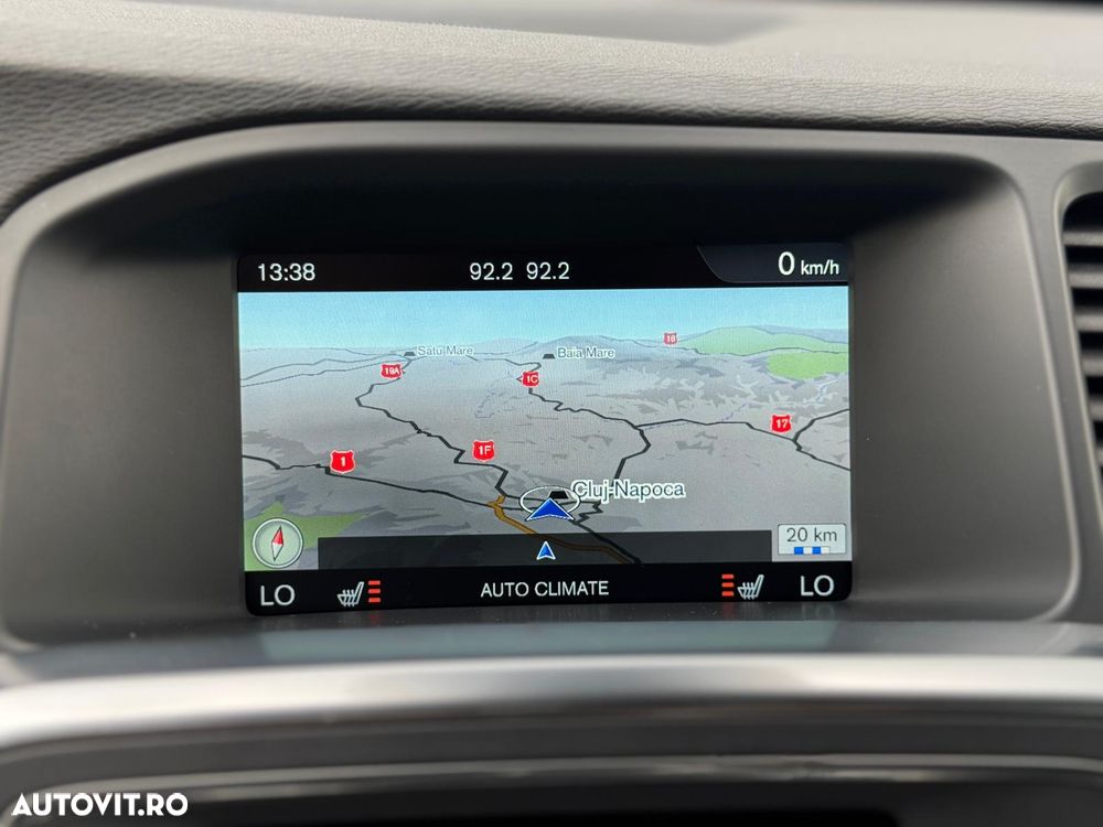 Volvo V60 D6 Twin Engine Geartronic RDesign - 22