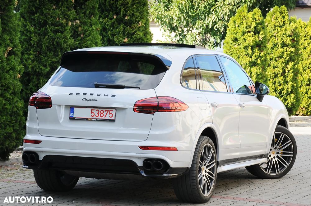 Porsche Cayenne 3.0TD TipTronic - 23