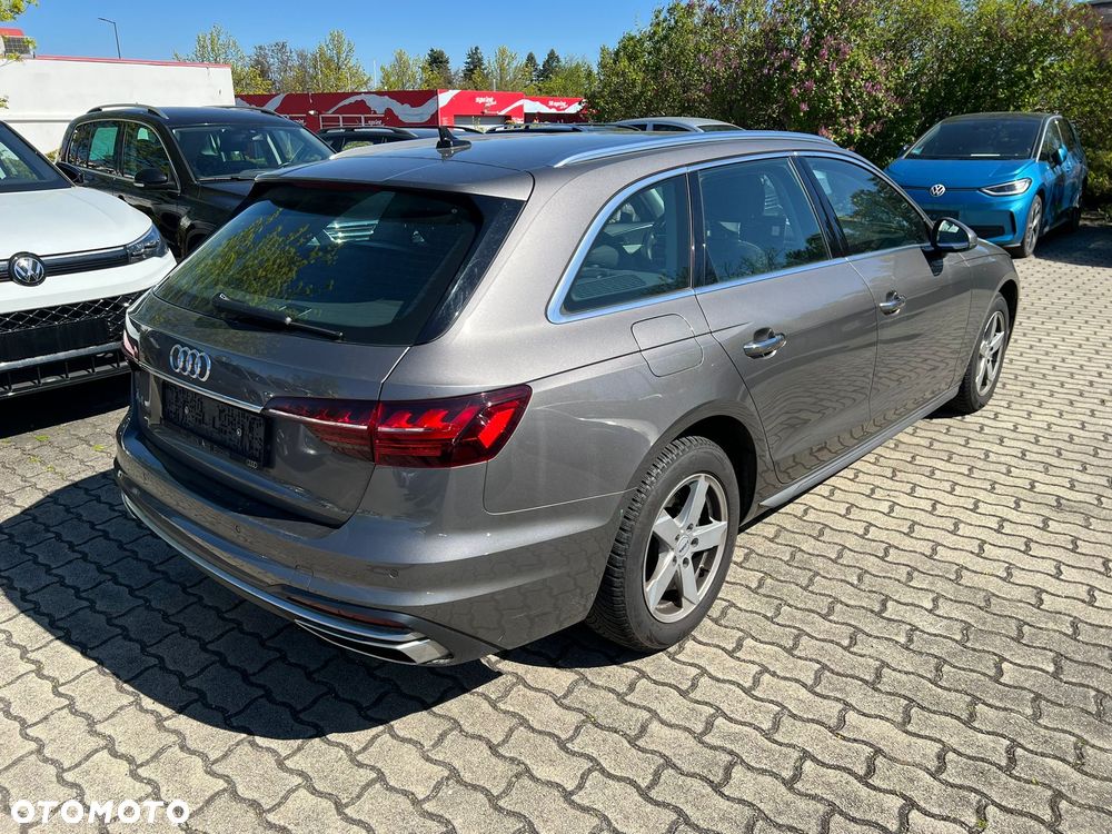 Audi A4 Avant 2.0 TFSI flexibel fuel Ambiente - 2