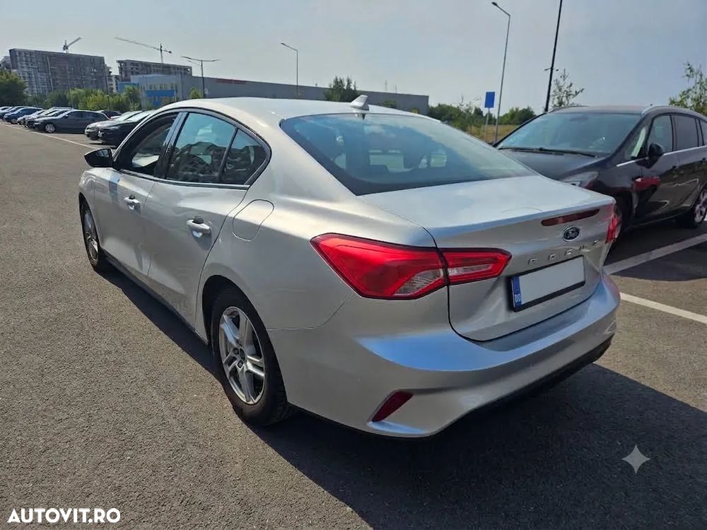 Ford Focus 1.5 EcoBlue Trend - 9