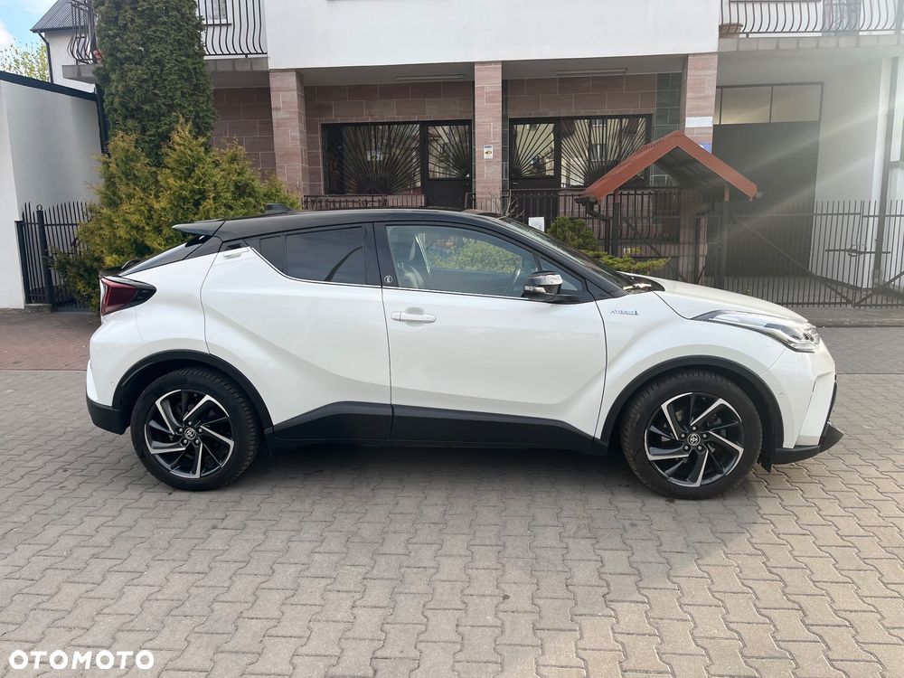 Toyota C-HR 2.0 Team Deutschland - 4