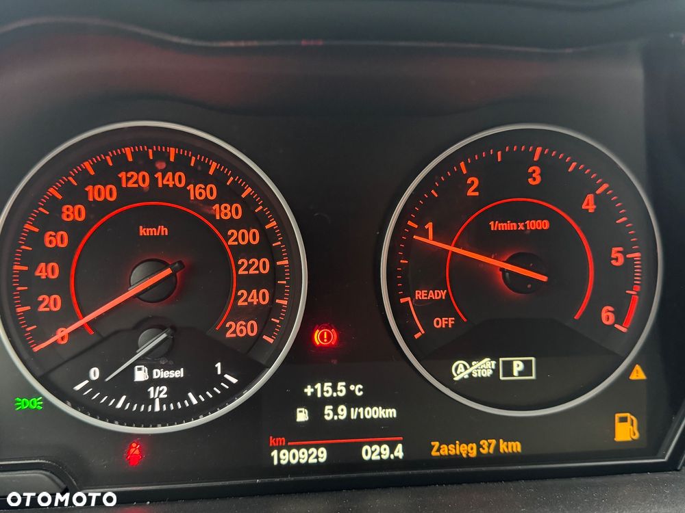 BMW Seria 1 120d xDrive M Sport - 30