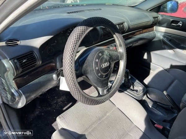 Para Peças Audi A4 Avant (8D5, B5) - 6