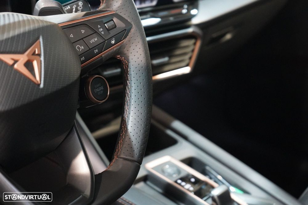 Cupra Formentor 1.5 e-Hybrid DSG - 13