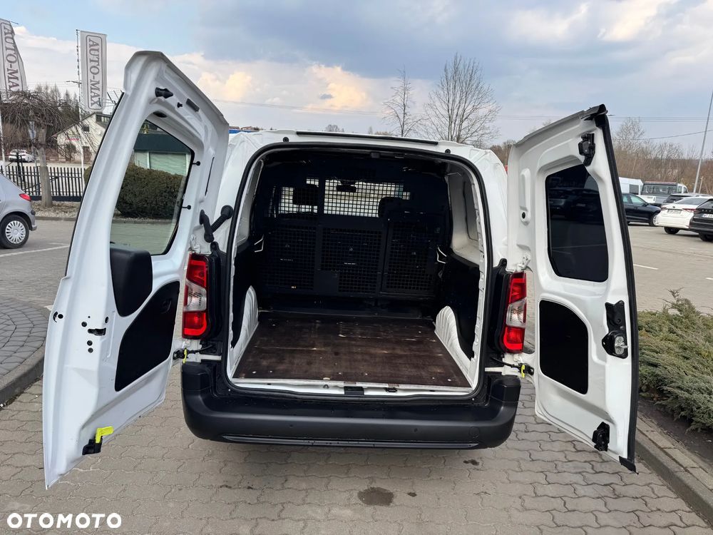 Toyota Proace City - 7