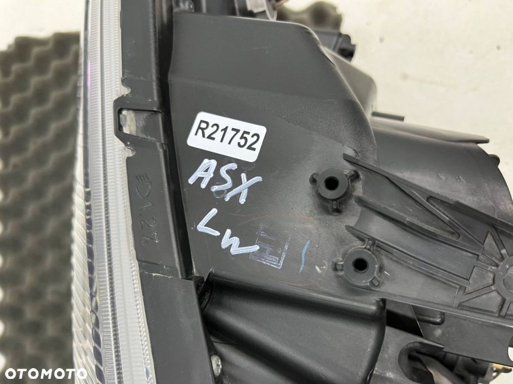 Lampa reflektor Mitsubishi ASX I Outlander Sport 10-19r. lewa przednia SOCZEWKA Europa oryginal - 14