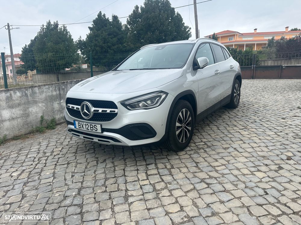 Mercedes-Benz GLA 200 d Progressive - 10