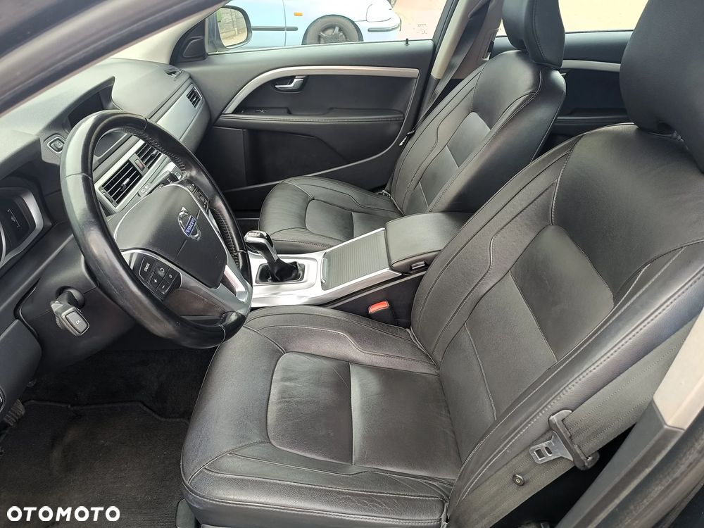 Volvo V70 D4 Summum - 15