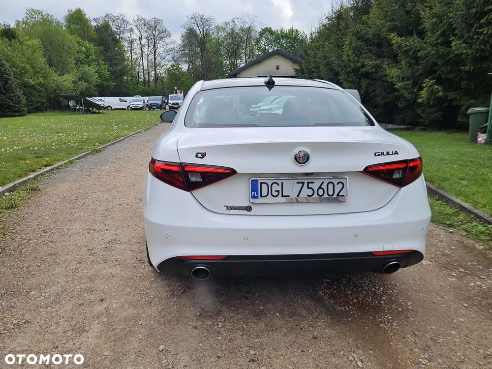 Alfa Romeo Giulia 2.0 Turbo Veloce TI Q4 - 8