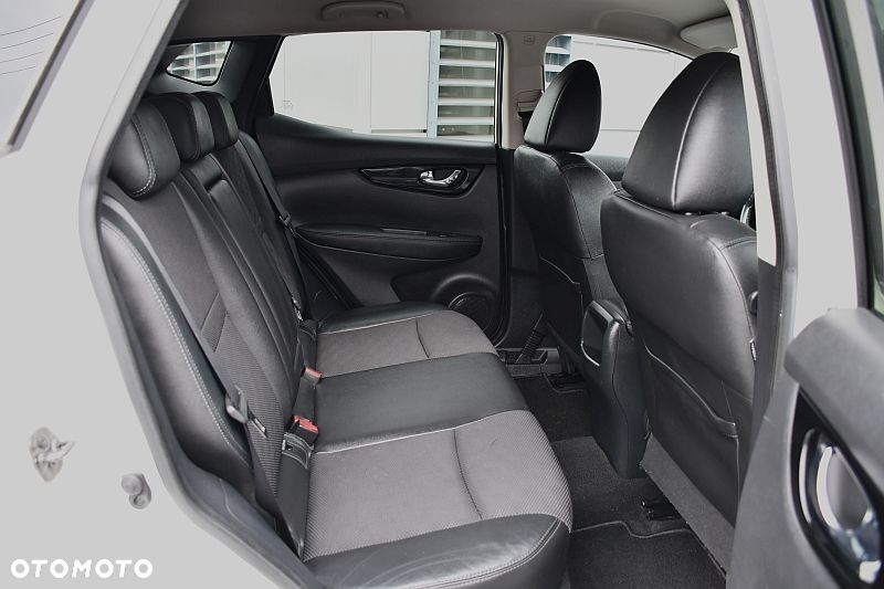 Nissan Qashqai 1.6 DIG-T Tekna+ - 24