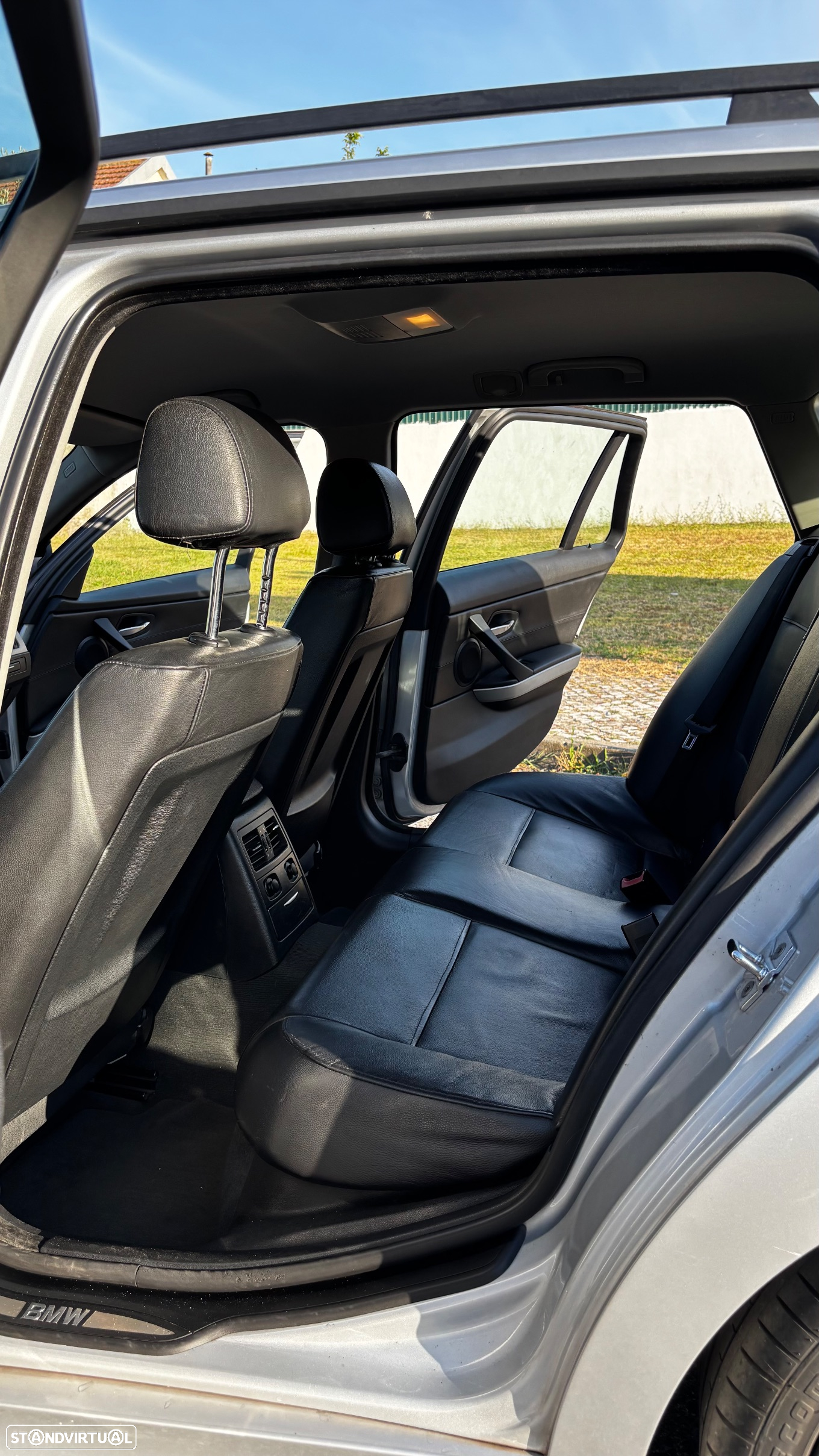 BMW 320 d Touring - 7