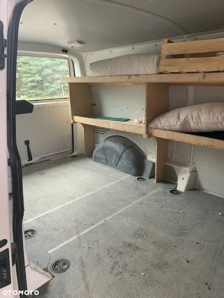 Volkswagen TRANSPORTER - 8