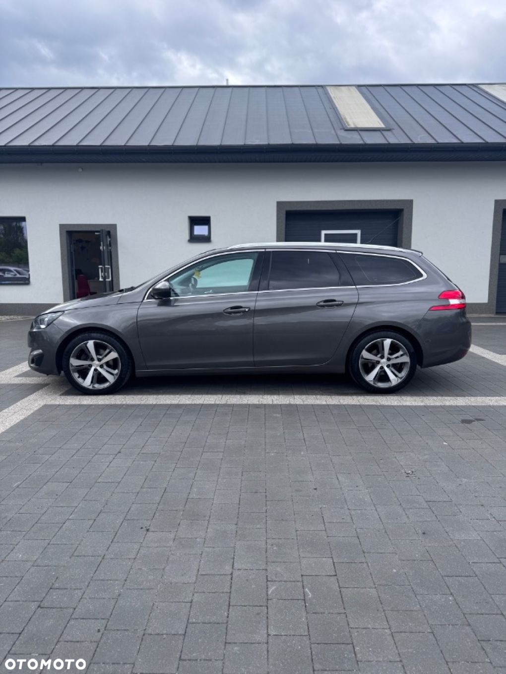 Peugeot 308 BlueHDi FAP 120 EAT6 Stop&Start GT-Line Edition - 4