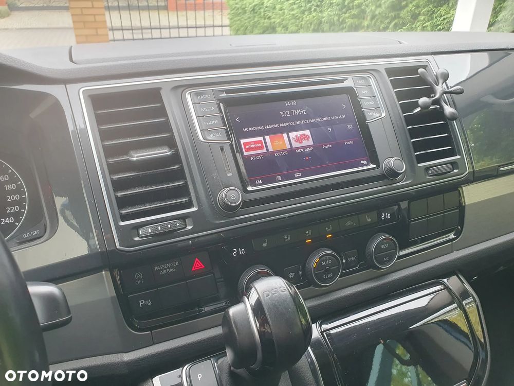 Volkswagen Multivan - 19