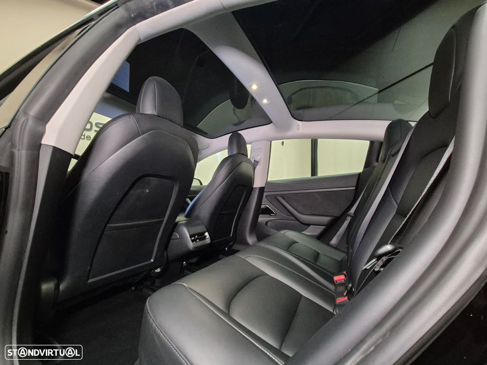 Tesla Model 3 Tração Traseira - 30