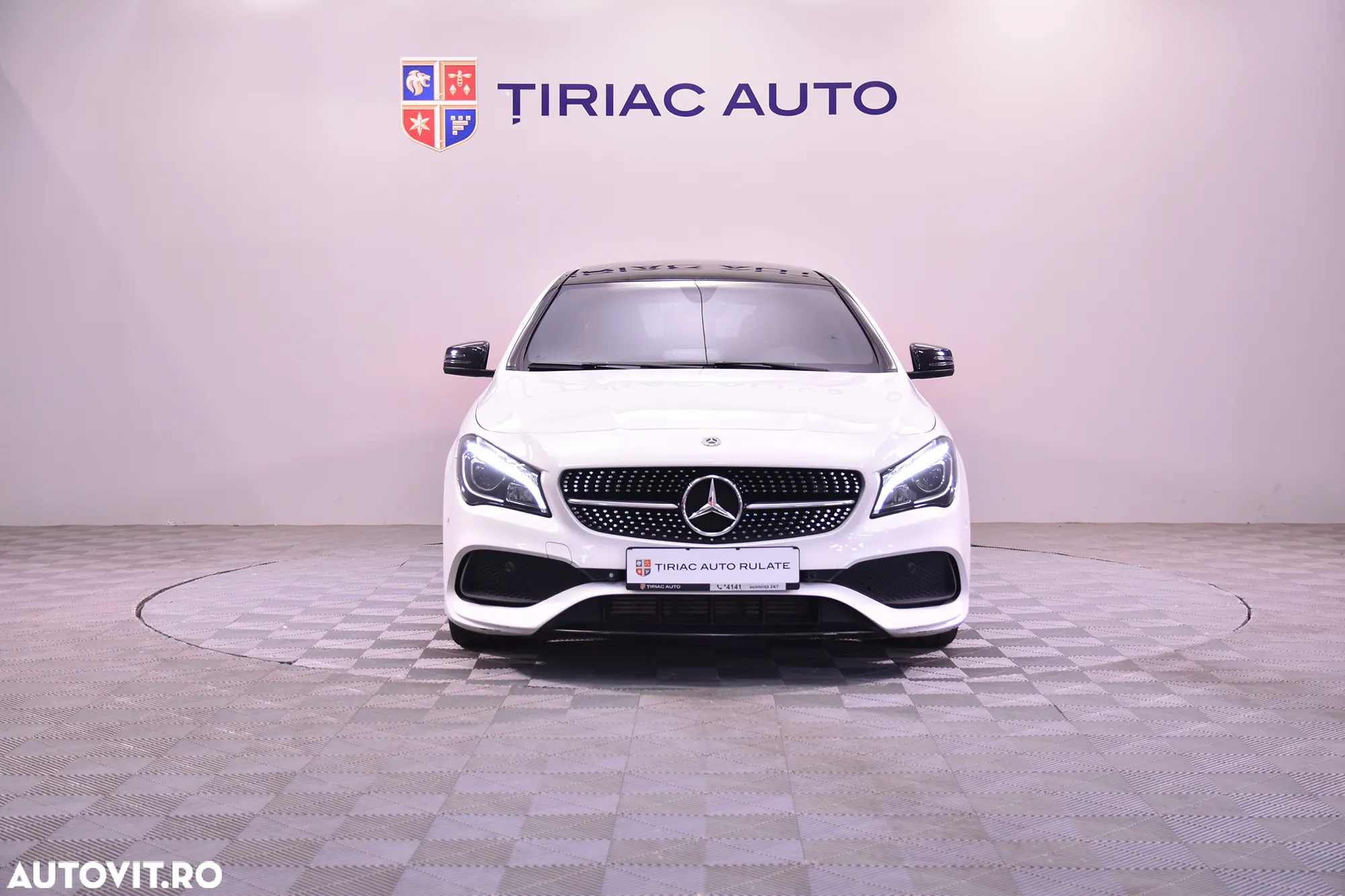 Mercedes-Benz CLA 180 7G-DCT AMG Line - 8