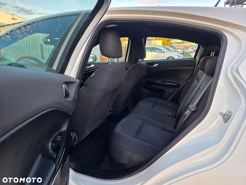 Alfa Romeo Giulietta - 8