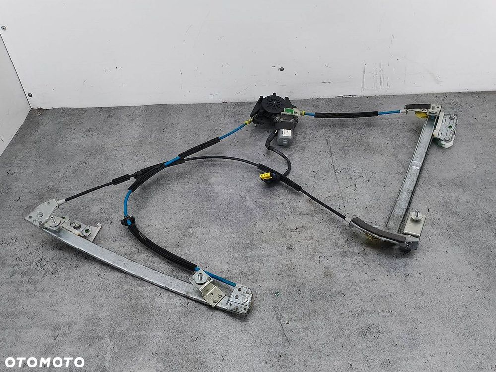 PODNOŚNIK SZYBY PRAWY PRZÓD ALFA ROMEO GT II - 1