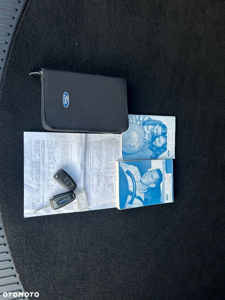 Ford Mondeo 2.0 Trend X - 29