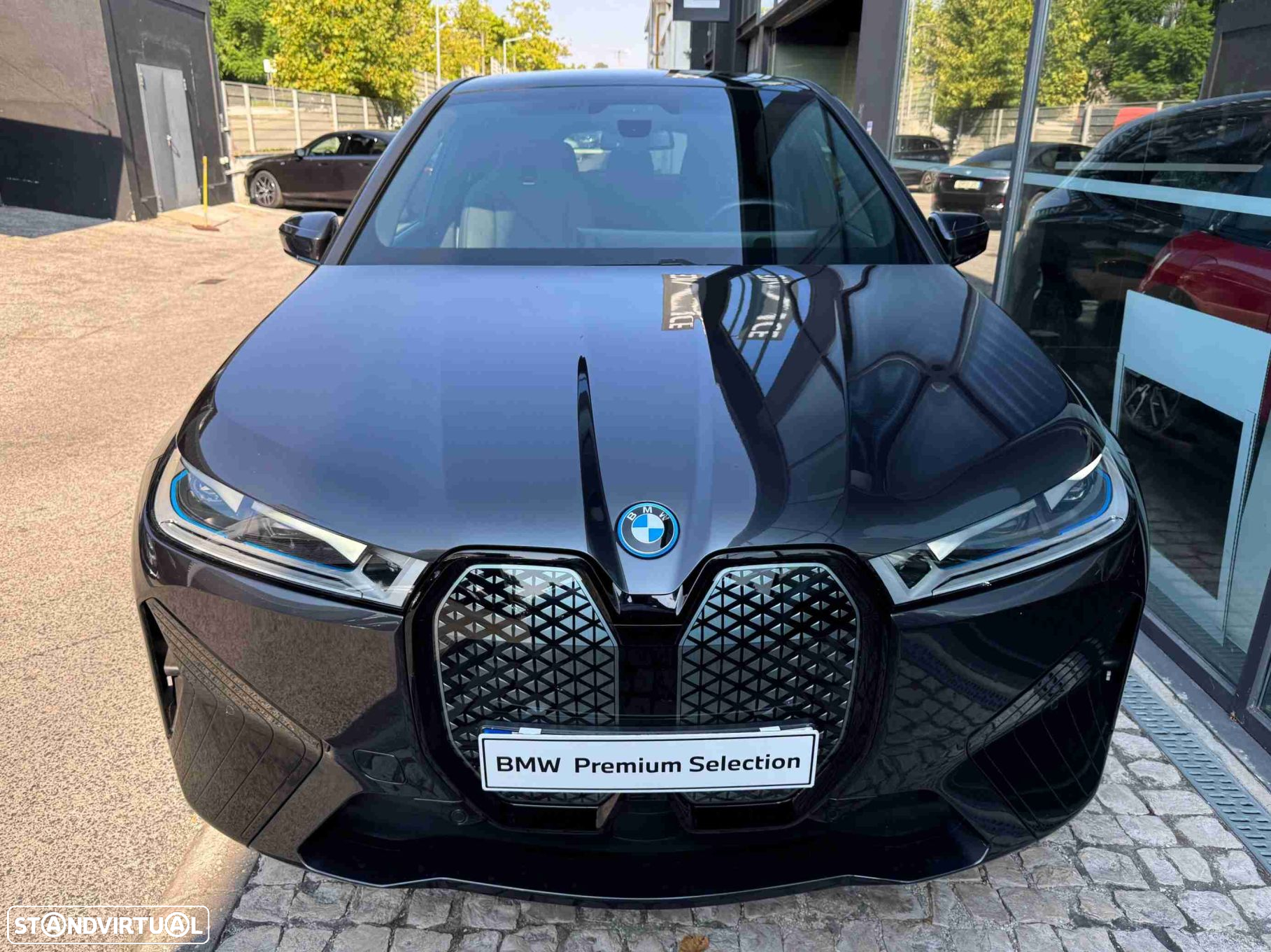 BMW iX xDrive 40 Pack Desportivo - 2