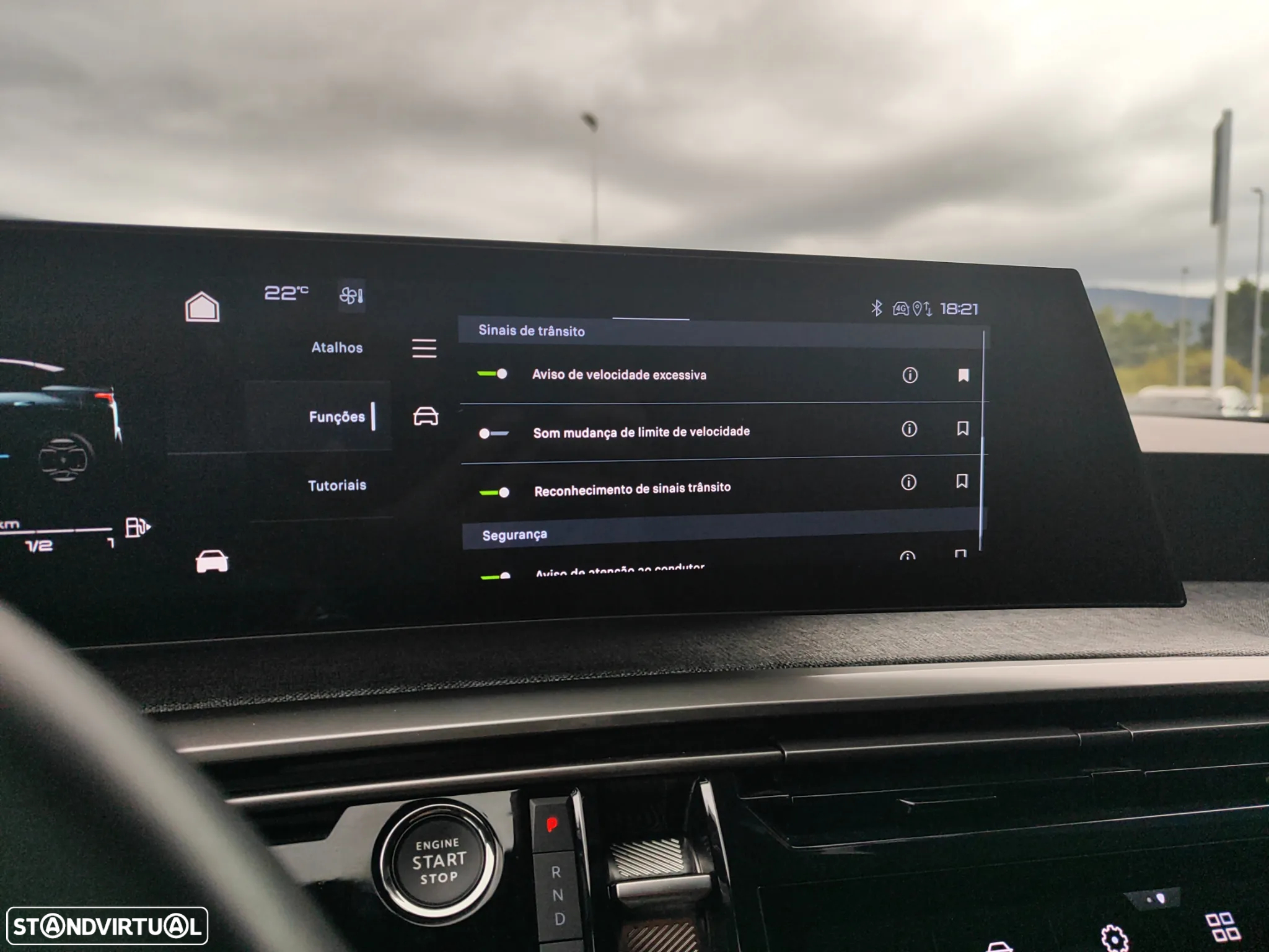 Peugeot 3008 1.2 Hybrid Allure e-DCS6 - 30