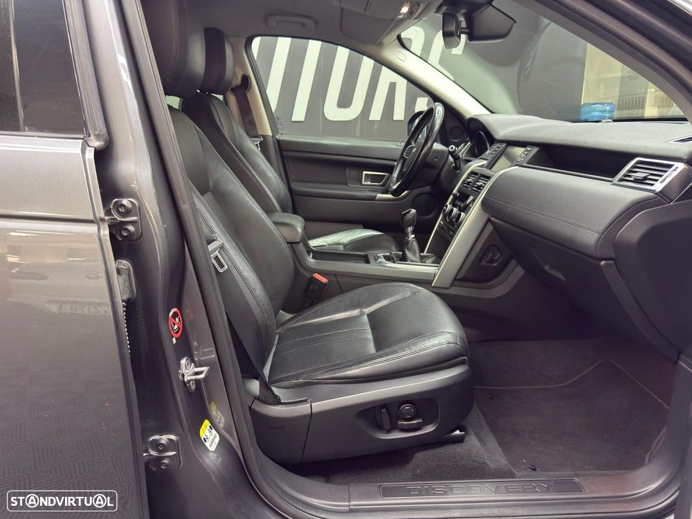 Land Rover Discovery Sport 2.0 eD4 R-Dynamic S - 21