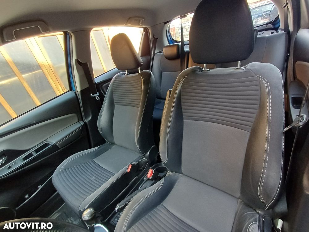 Toyota Yaris 1.5 VVT-i HSD Luna - 6