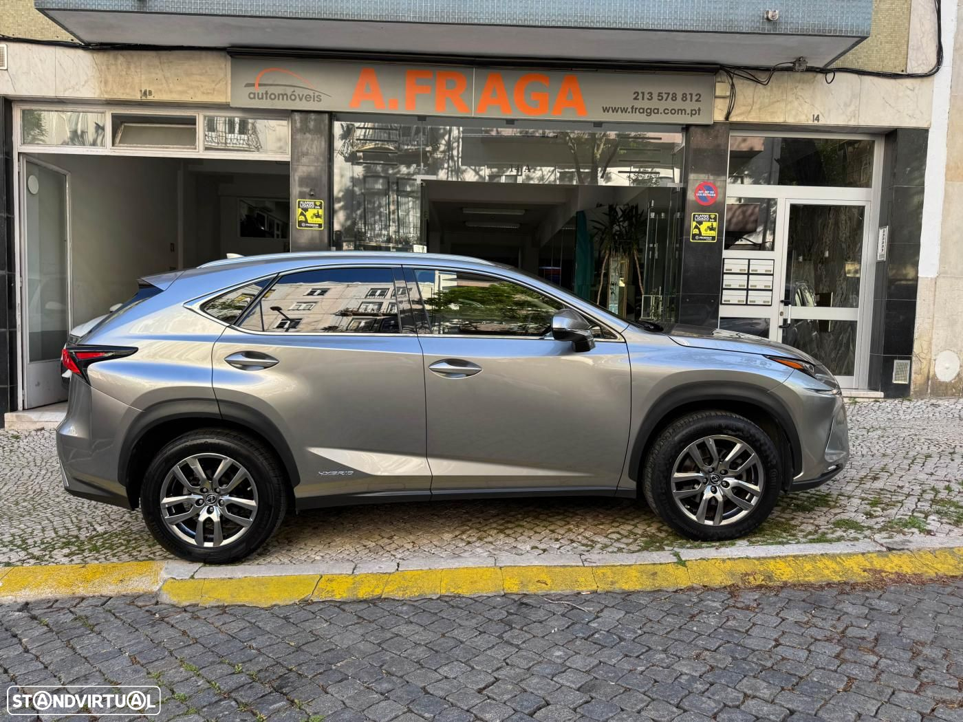 Lexus NX 300h Executive+ - 7
