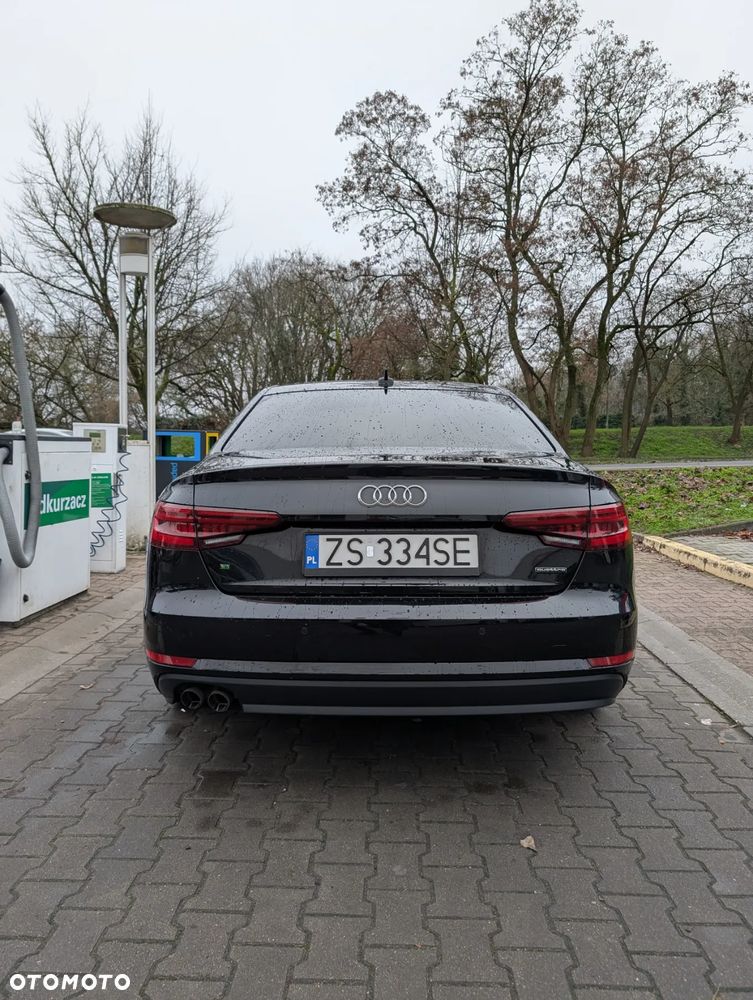 Audi A4 Limousine - 7