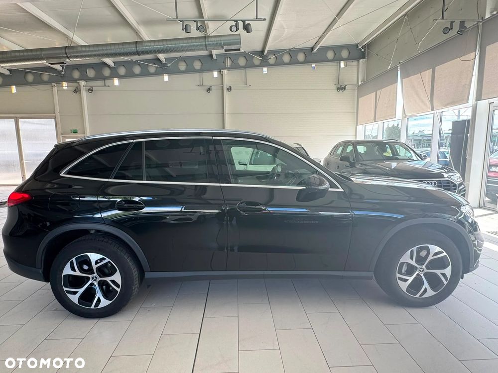 Mercedes-Benz GLC - 7