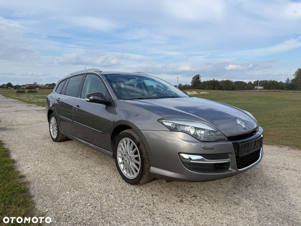 Renault Laguna dCi 150 FAP Start-Stop Bose Edition - 4