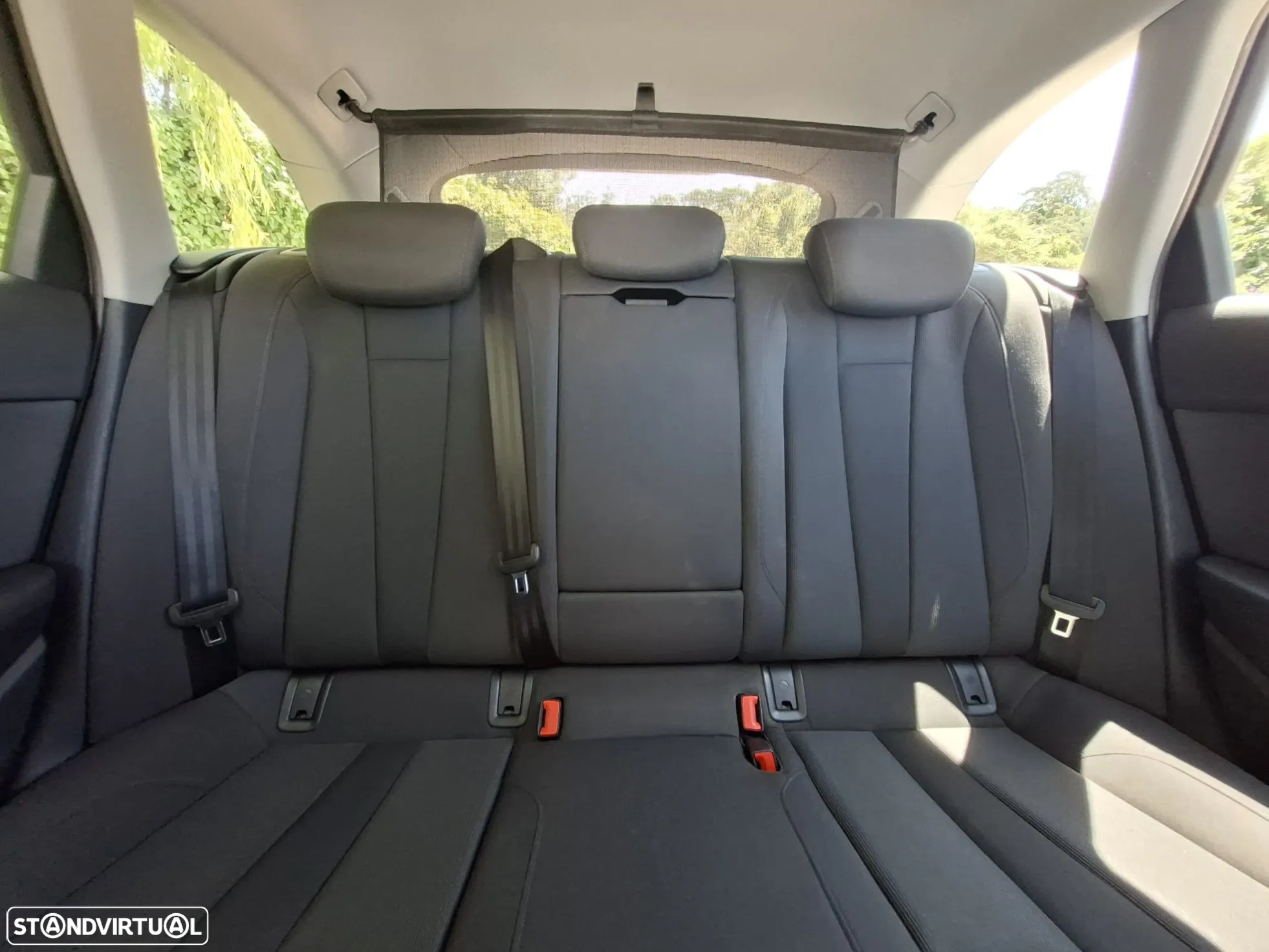 Audi A4 Avant 2.0 TDI S tronic sport - 35