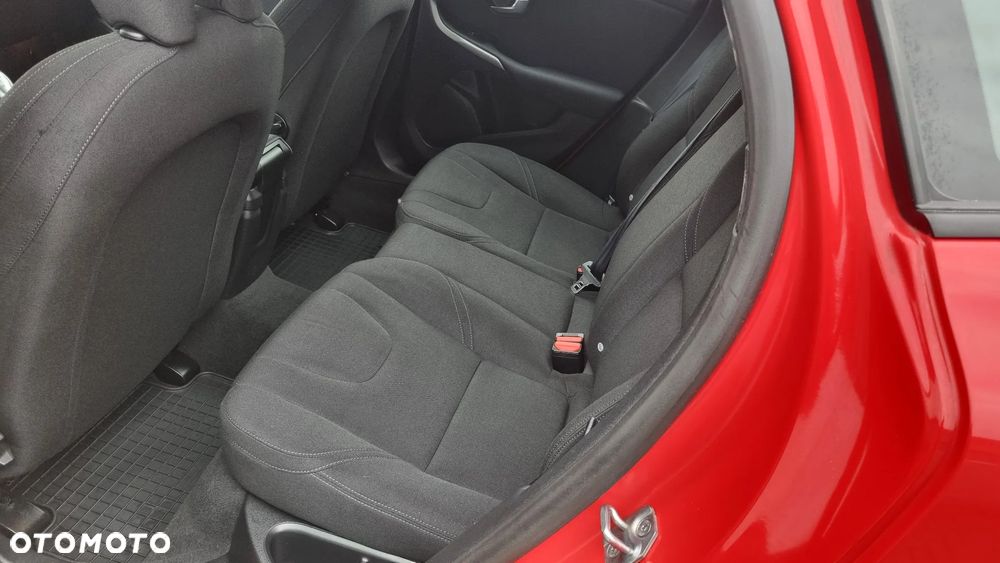 Volvo V40 Cross Country D2 - 15