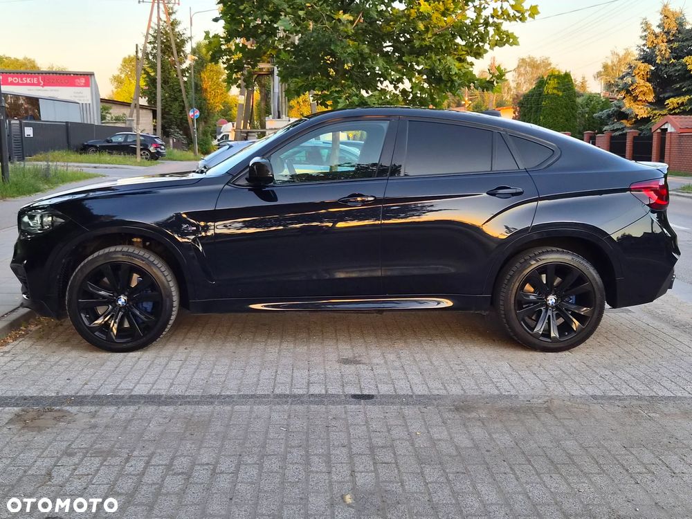 BMW X6M - 32