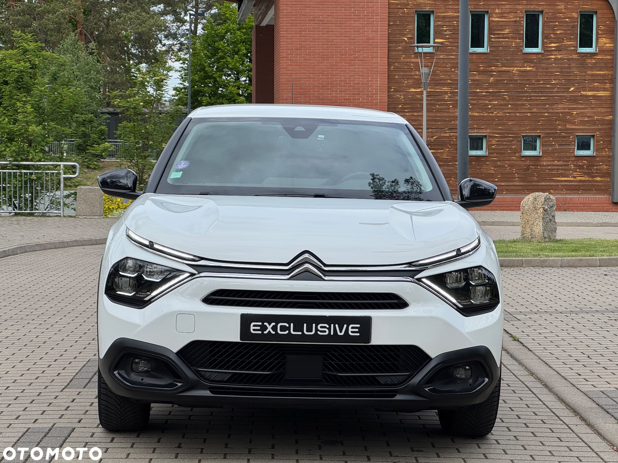 Citroën C4 PureTech 130 Stop&Start EAT8 SHINE - 2