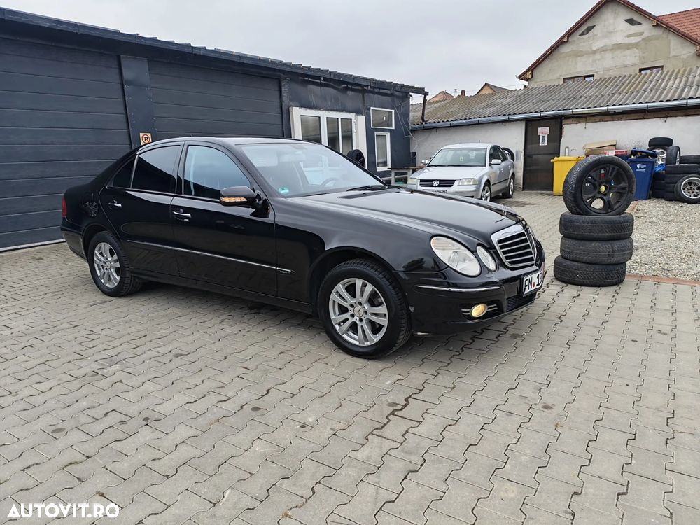 Mercedes-Benz E 200 CDI - 11
