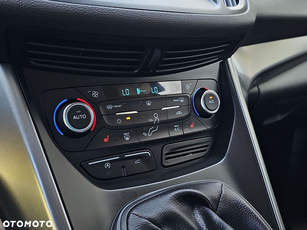 Ford Kuga 1.5 EcoBoost FWD Titanium - 22