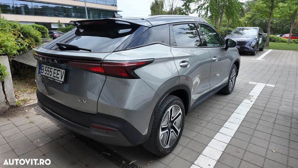 Omoda 5 61 kWh EV Premium - 5