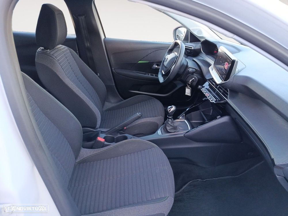 Peugeot 208 1.2 PureTech Active - 15