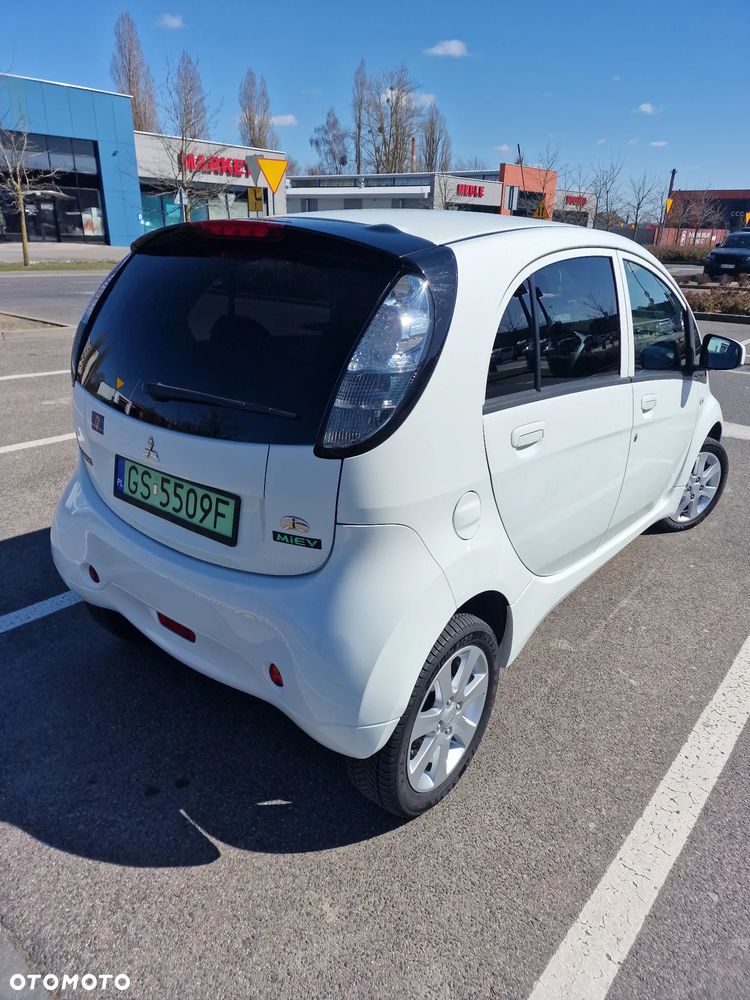 Mitsubishi i-MiEV Standard - 5