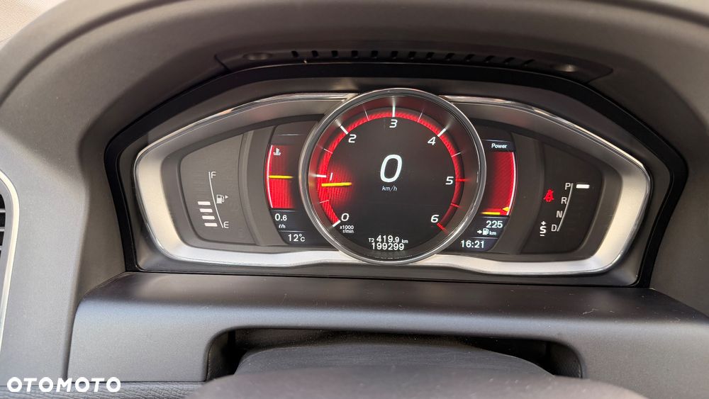 Volvo XC 60 D4 Geartronic Summum - 28