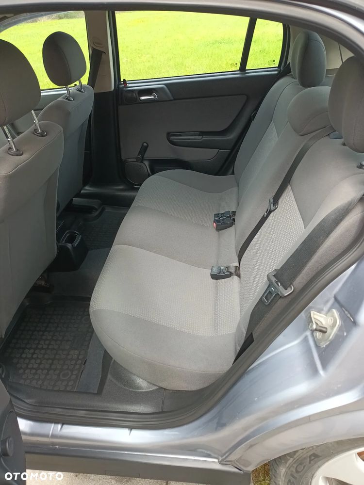 Opel Astra - 13