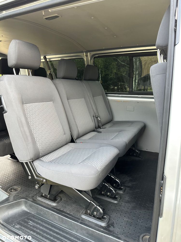 Volkswagen Transporter L2H1 - 13