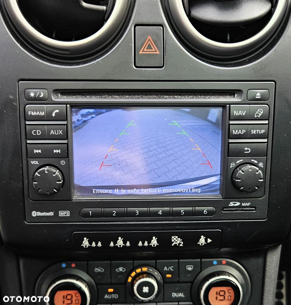 Nissan Qashqai 1.6 Tekna - 12
