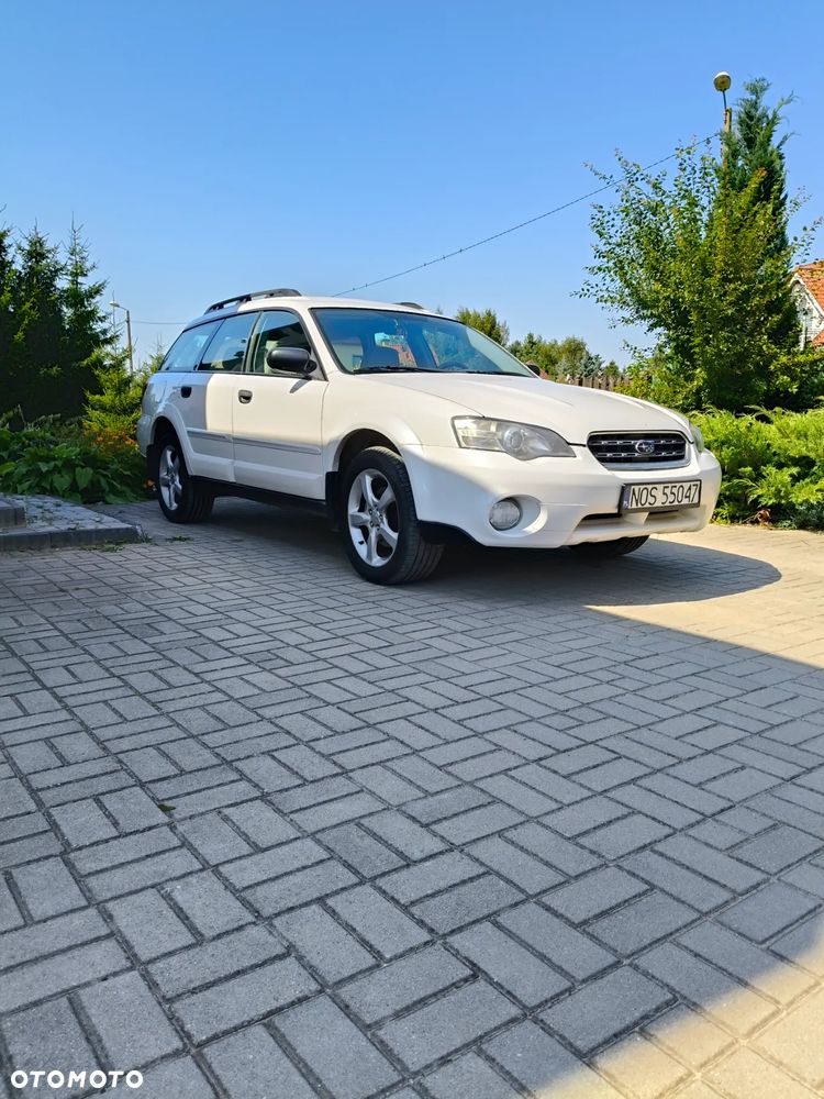 Subaru Outback - 1